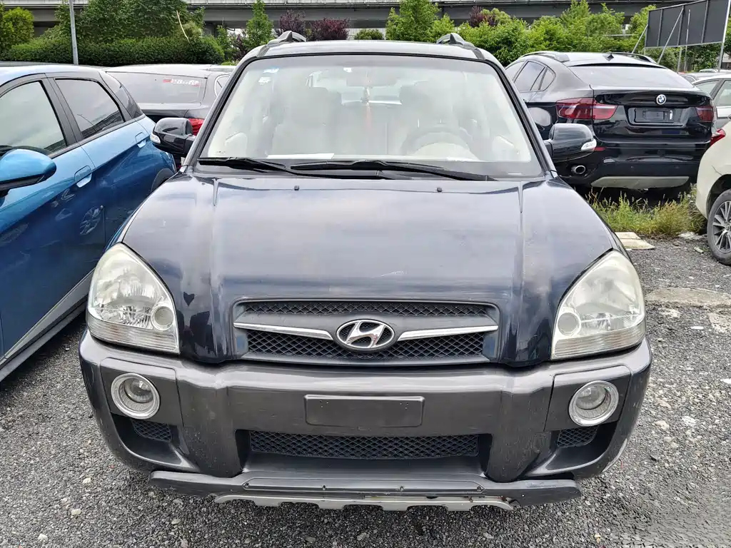 HYUNDAI TUCSON 2012