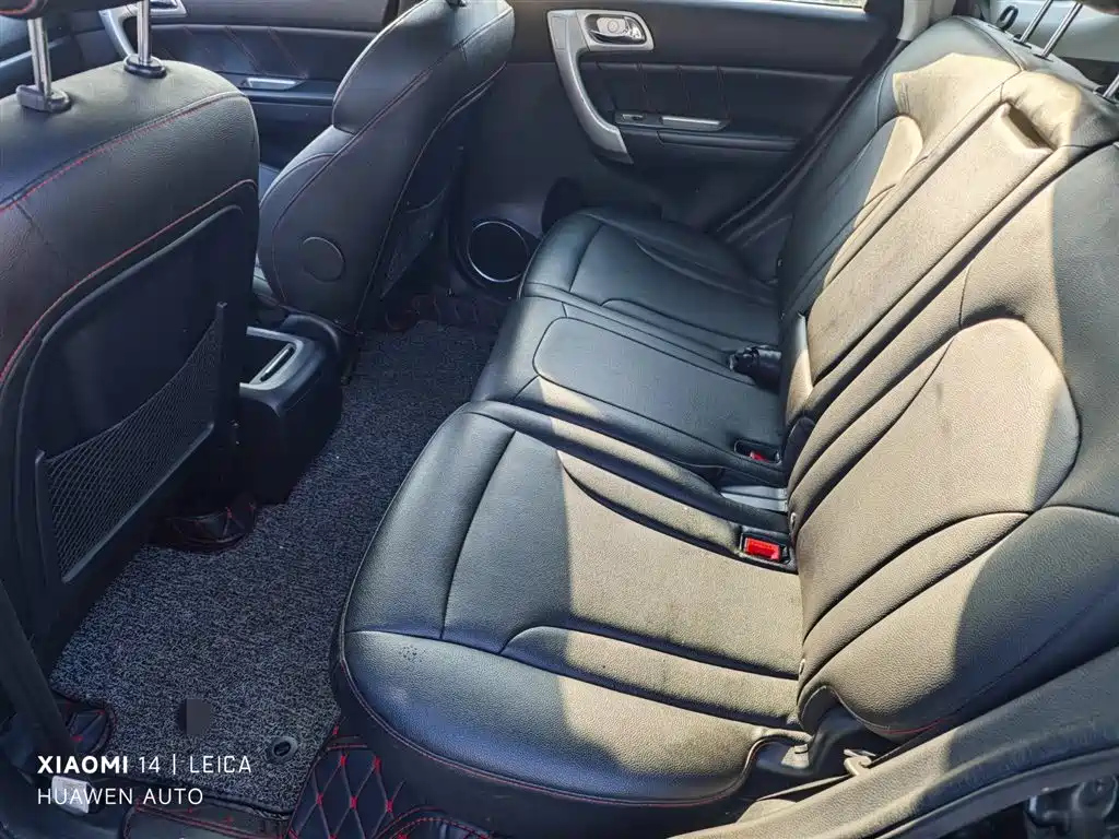 HAVAL H6 2015
