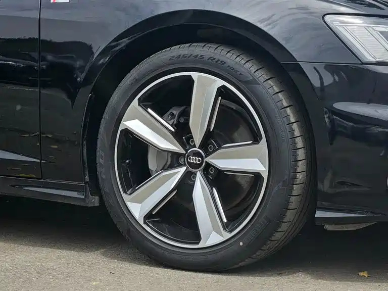 AUDI A6L 2022