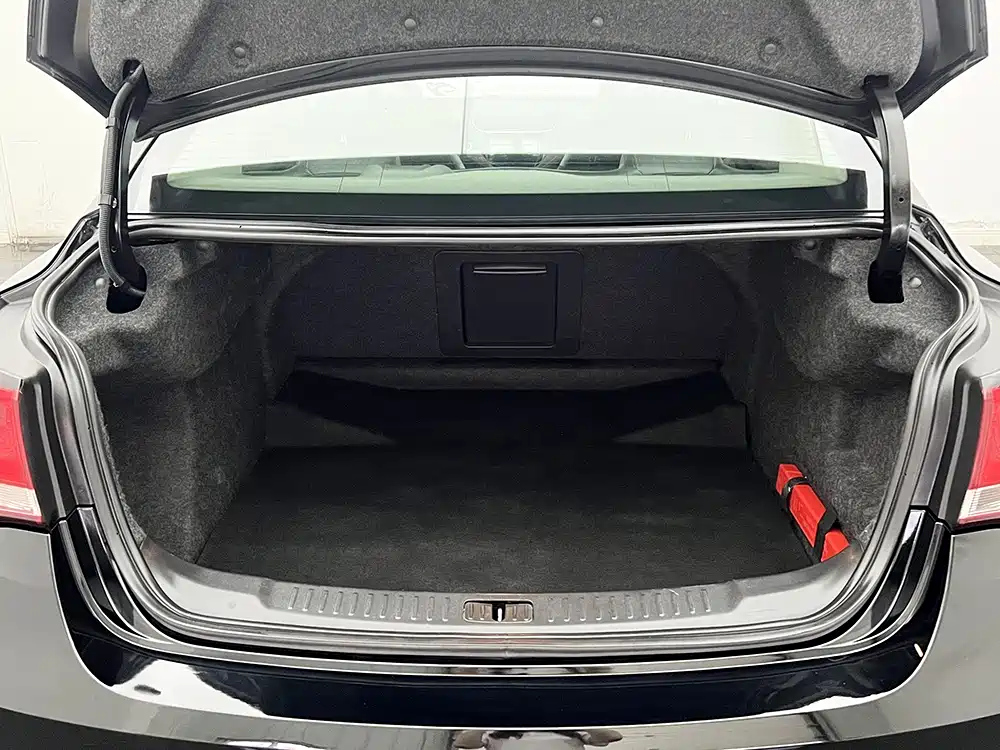 CHEVROLET MALIBU 2018