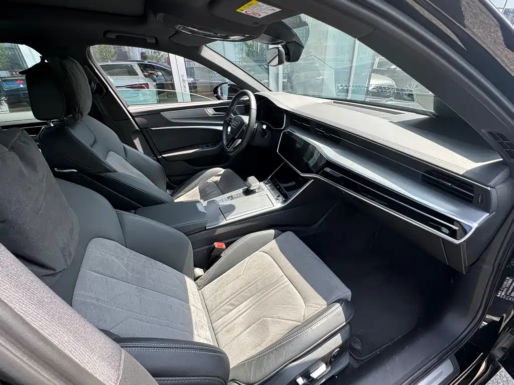 AUDI A6L 2023