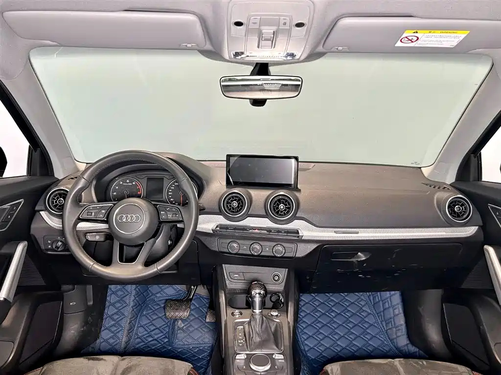 AUDI Q2L 2021