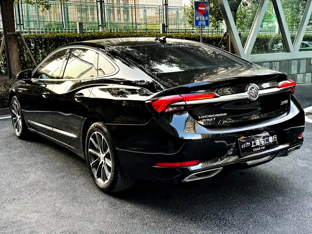 BUICK LACROSSE 2020