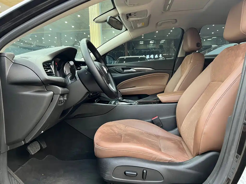 BUICK REGAL 2019