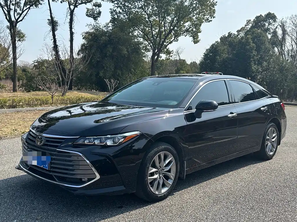TOYOTA AVALON 2022