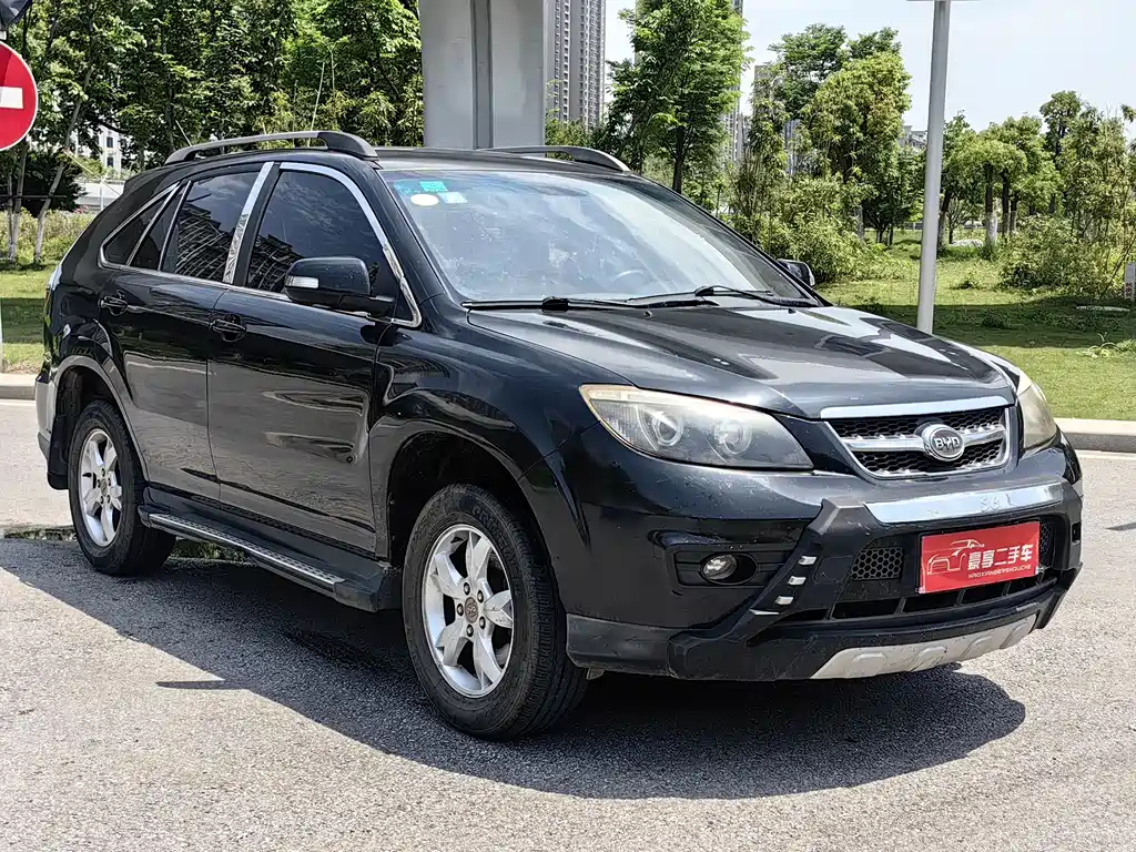BYD S6 2013