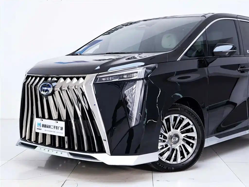 TRUMPCHI M8 2023