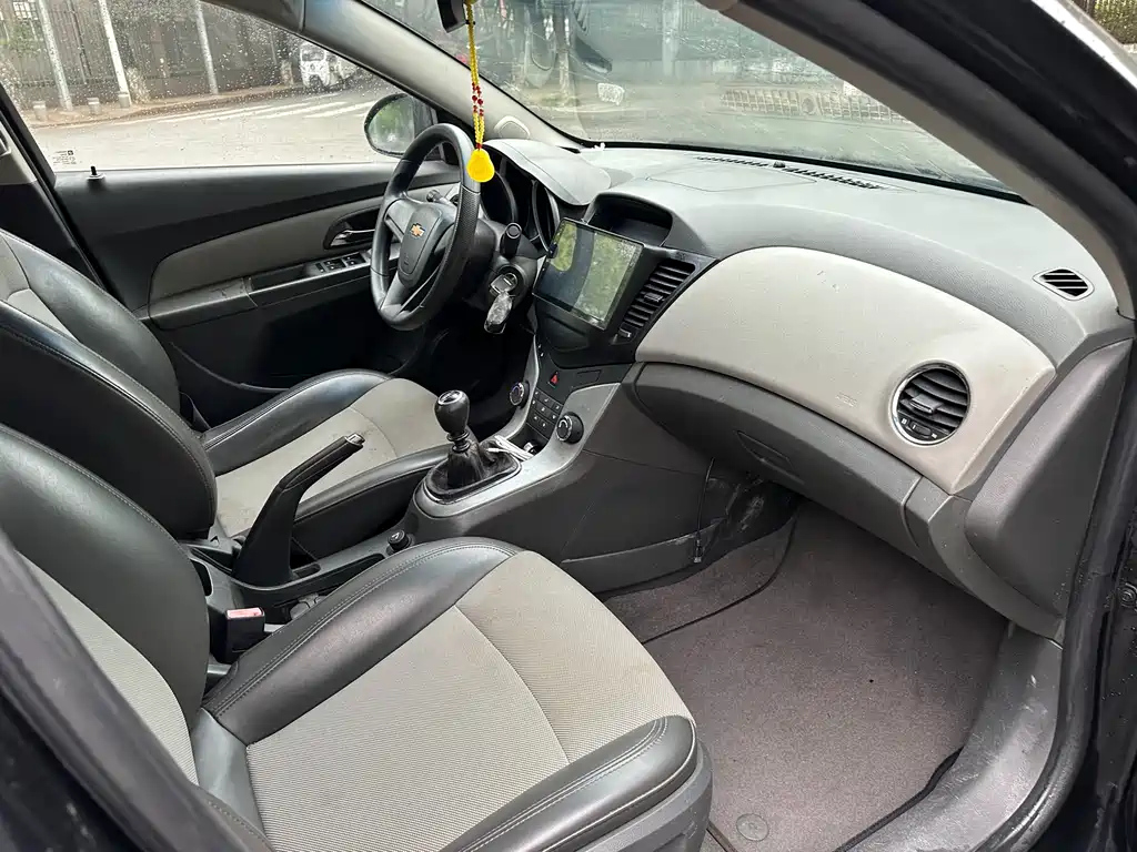 CHEVROLET CRUZE 2014