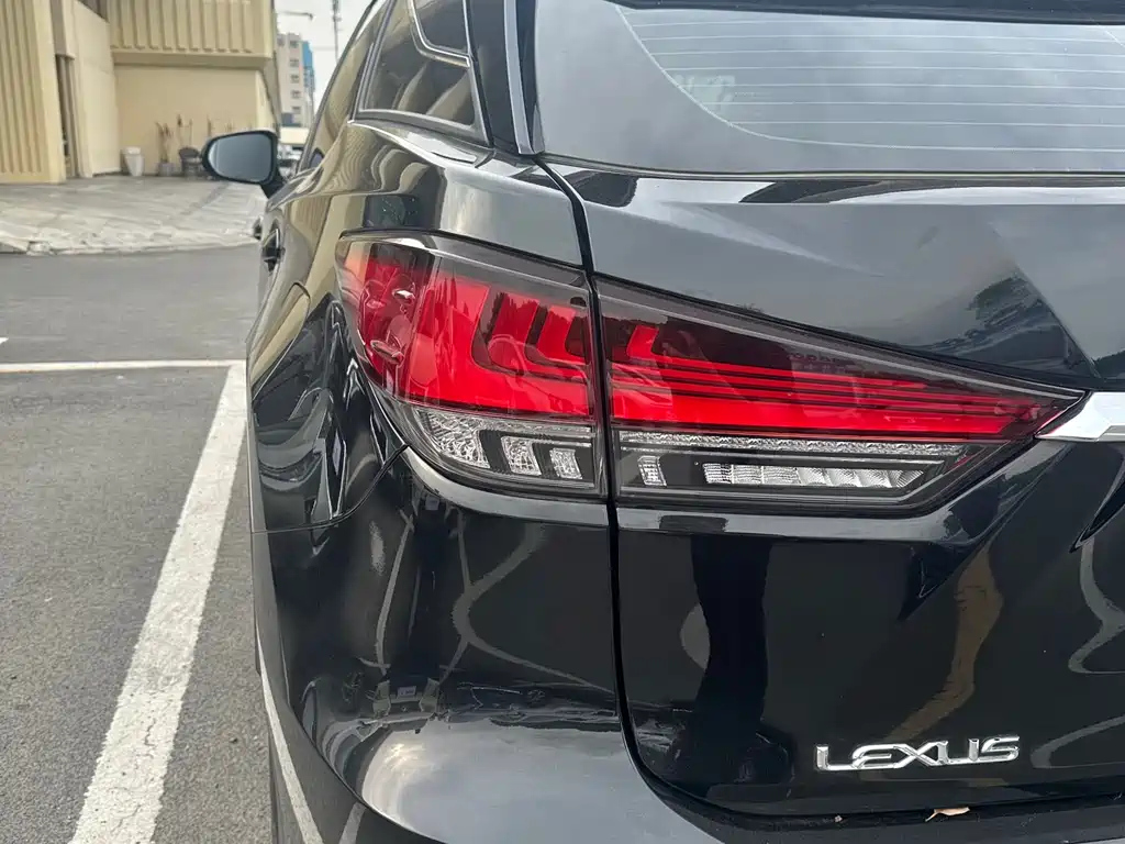 LEXUS RX 2022