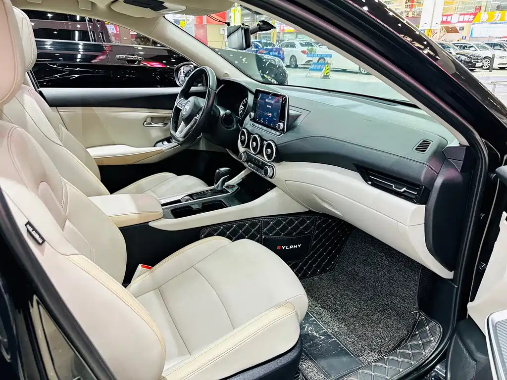 NISSAN SYLPHY 2020