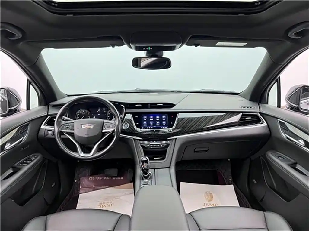 CADILLAC XT6 2021
