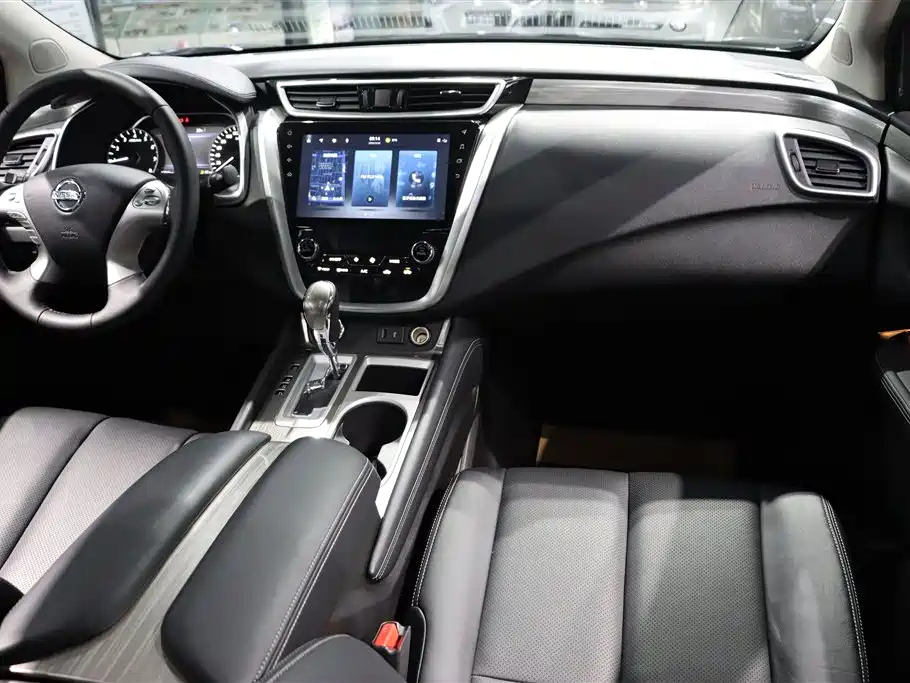 NISSAN MURANO 2022