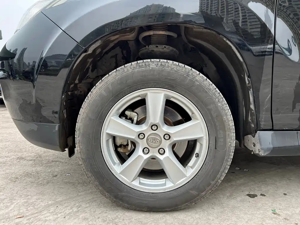 BYD S6 2015