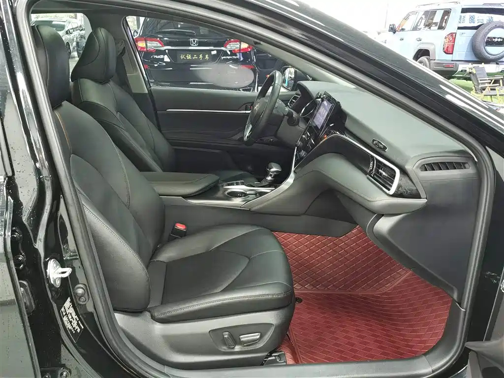 TOYOTA CAMRY 2022