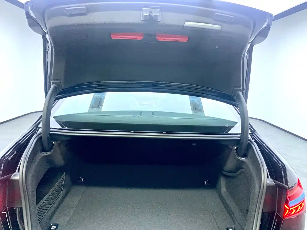 AUDI A6L 2024