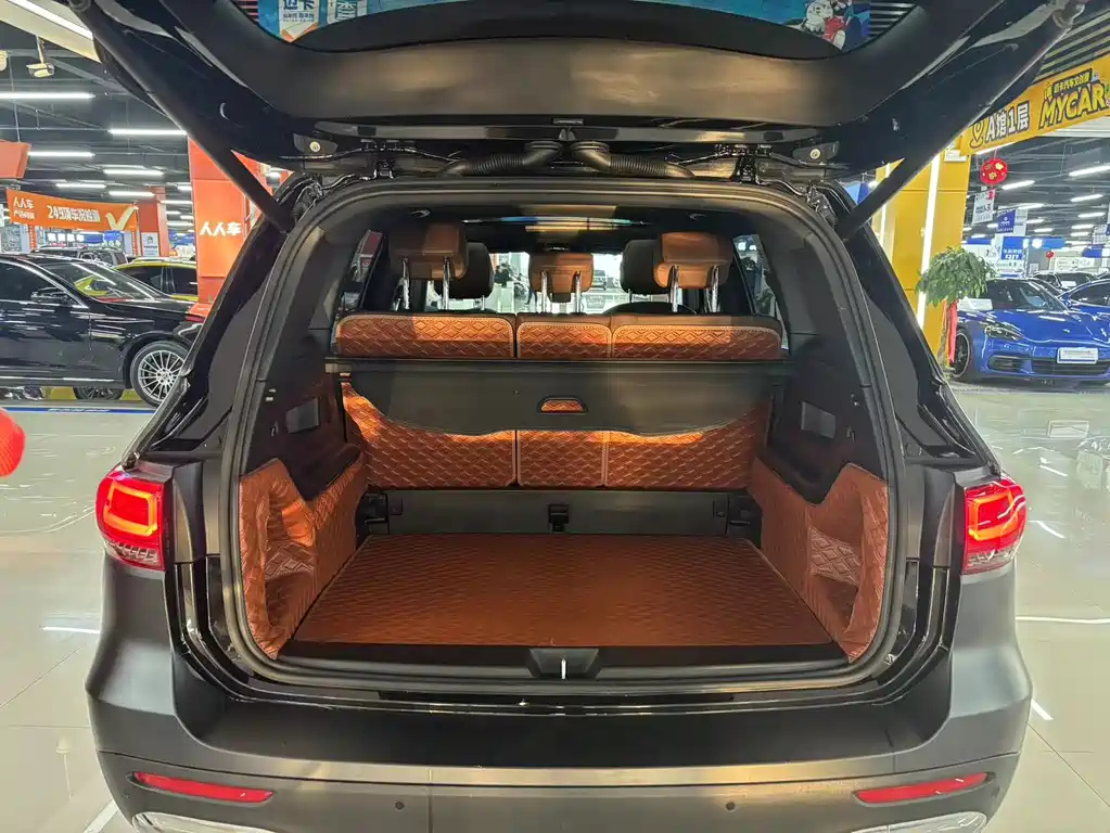 MERCEDES BENZ GLB 2022
