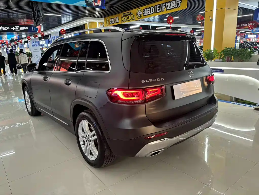 MERCEDES BENZ GLB 2022