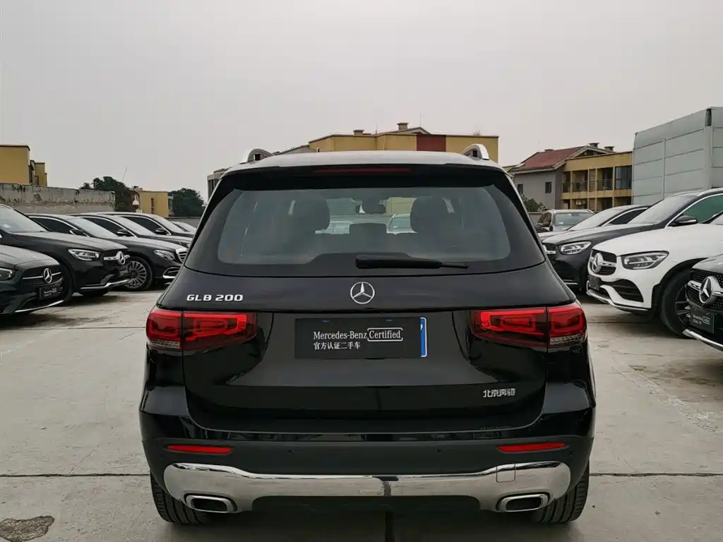 MERCEDES BENZ GLB 2022