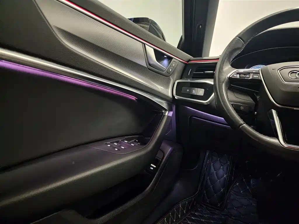 AUDI A6L 2021