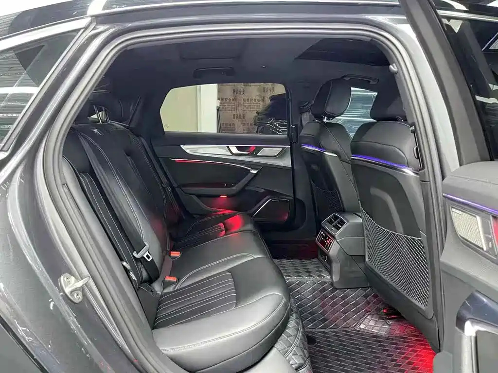 AUDI A6L 2019