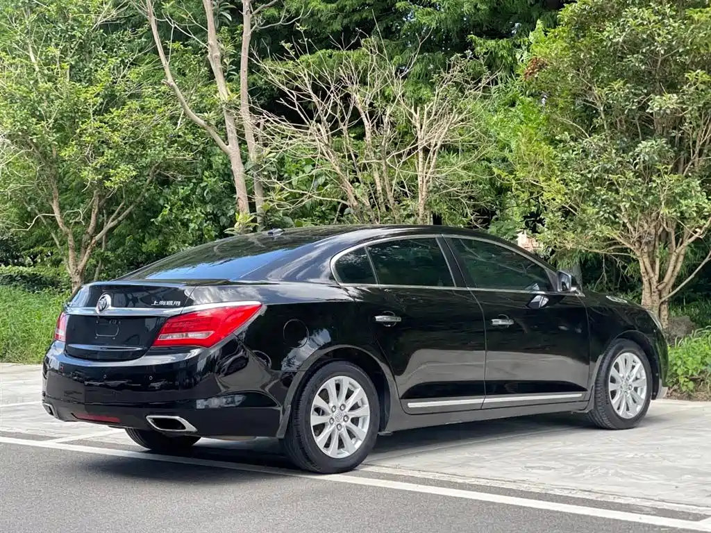 BUICK LACROSSE 2015