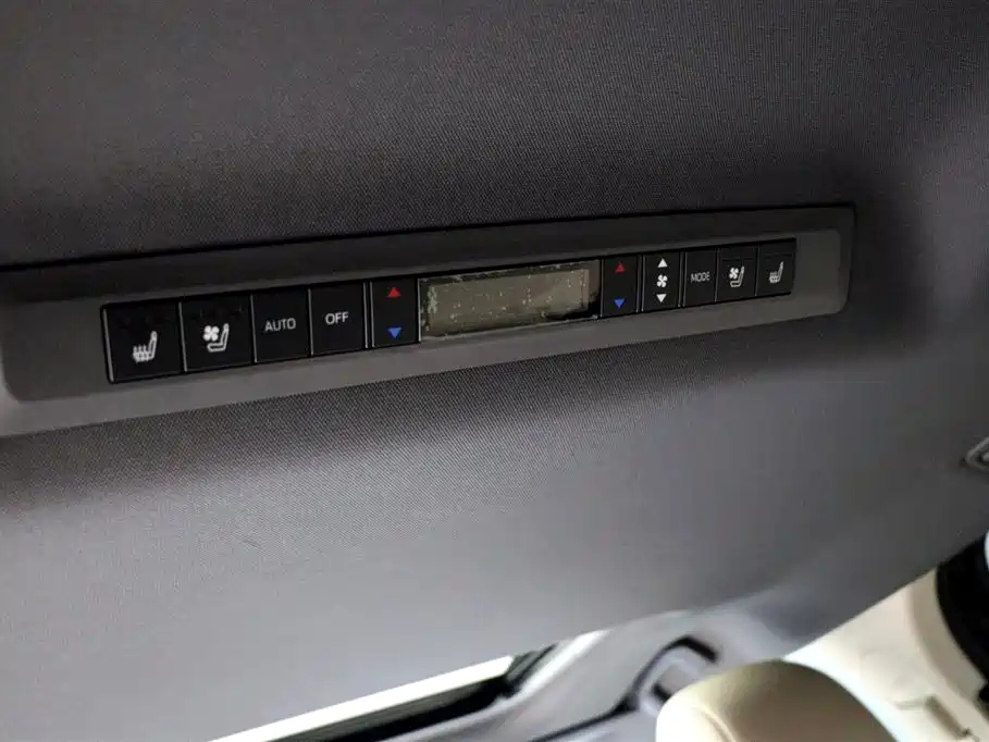 TOYOTA SIENNA SIENNA 2023