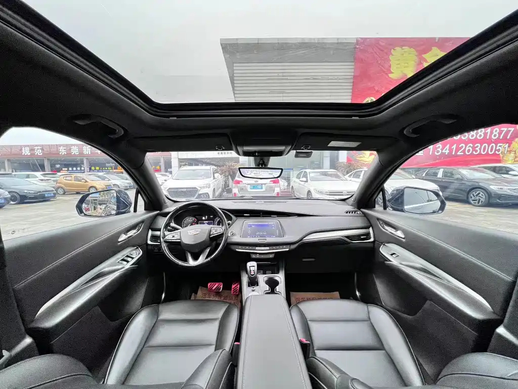CADILLAC XT4 2020