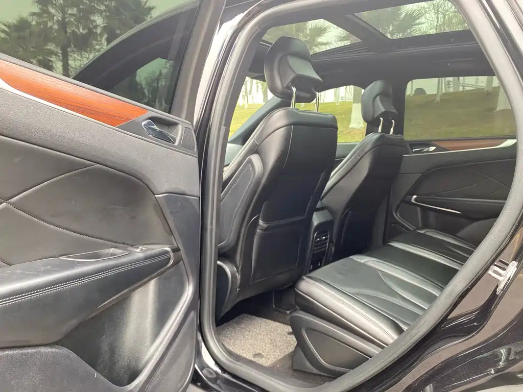 LINCOLN MKC 2019