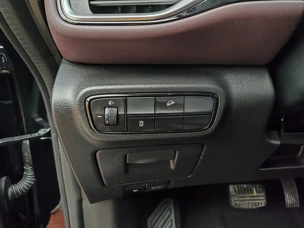 TRUMPCHI M6 2021