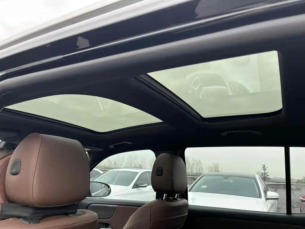MERCEDES BENZ GLB 2022