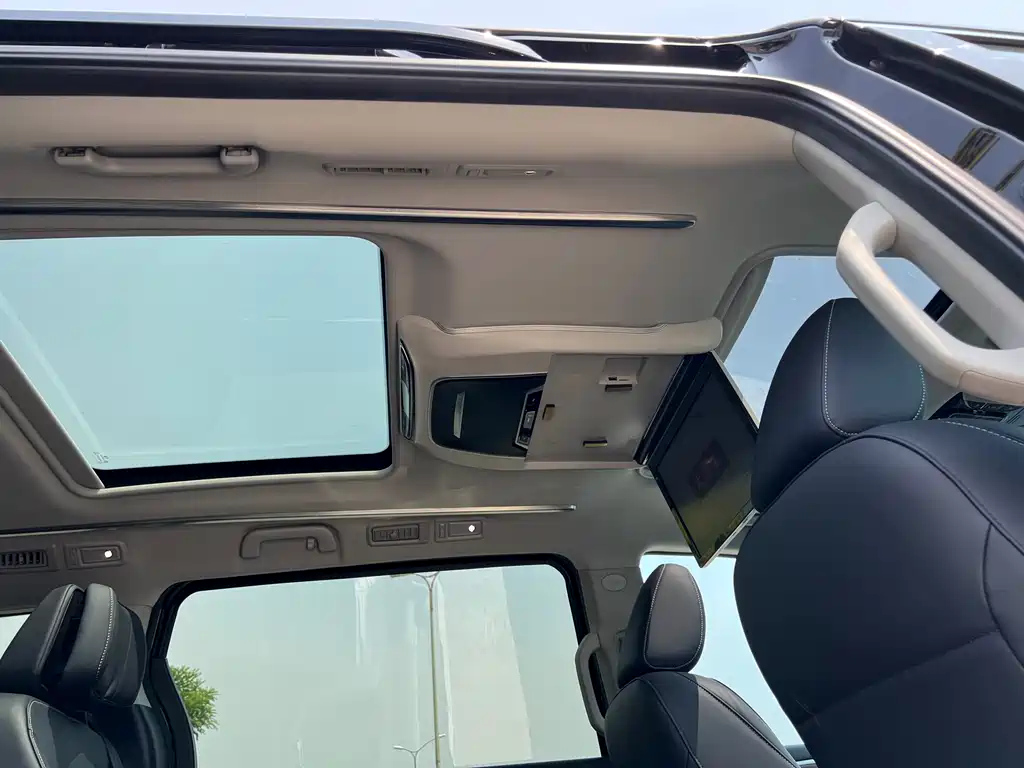 TRUMPCHI M8 2021