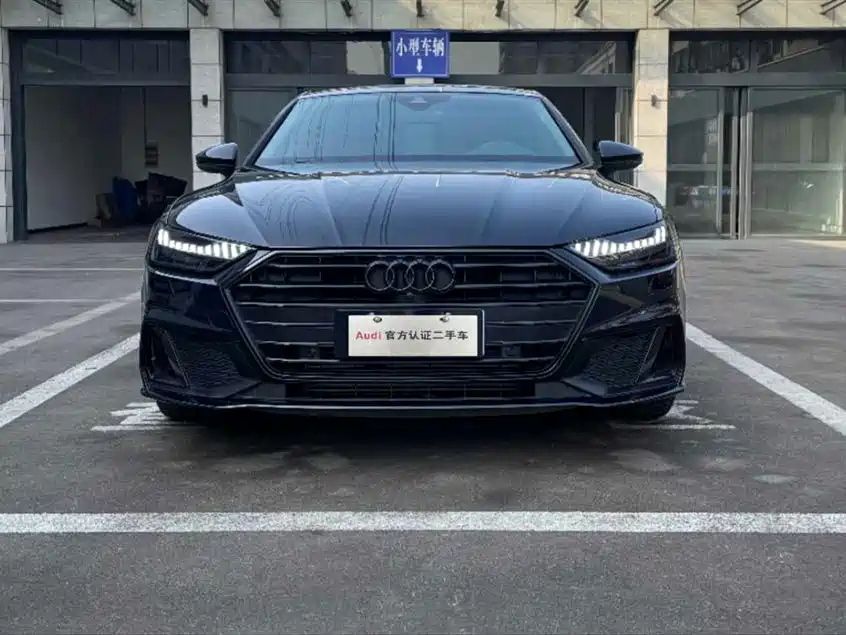 AUDI A7 2022