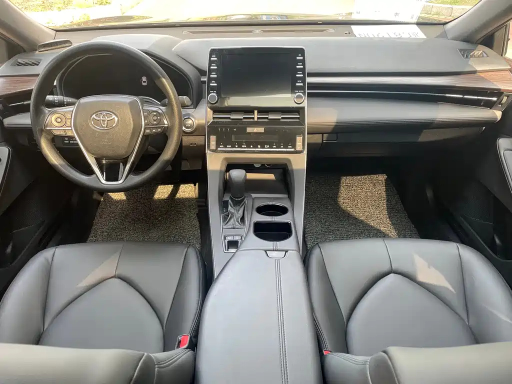 TOYOTA AVALON 2021