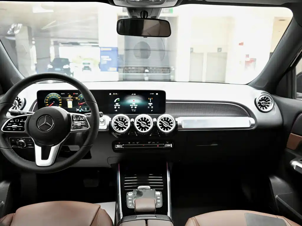 MERCEDES BENZ GLB 2022