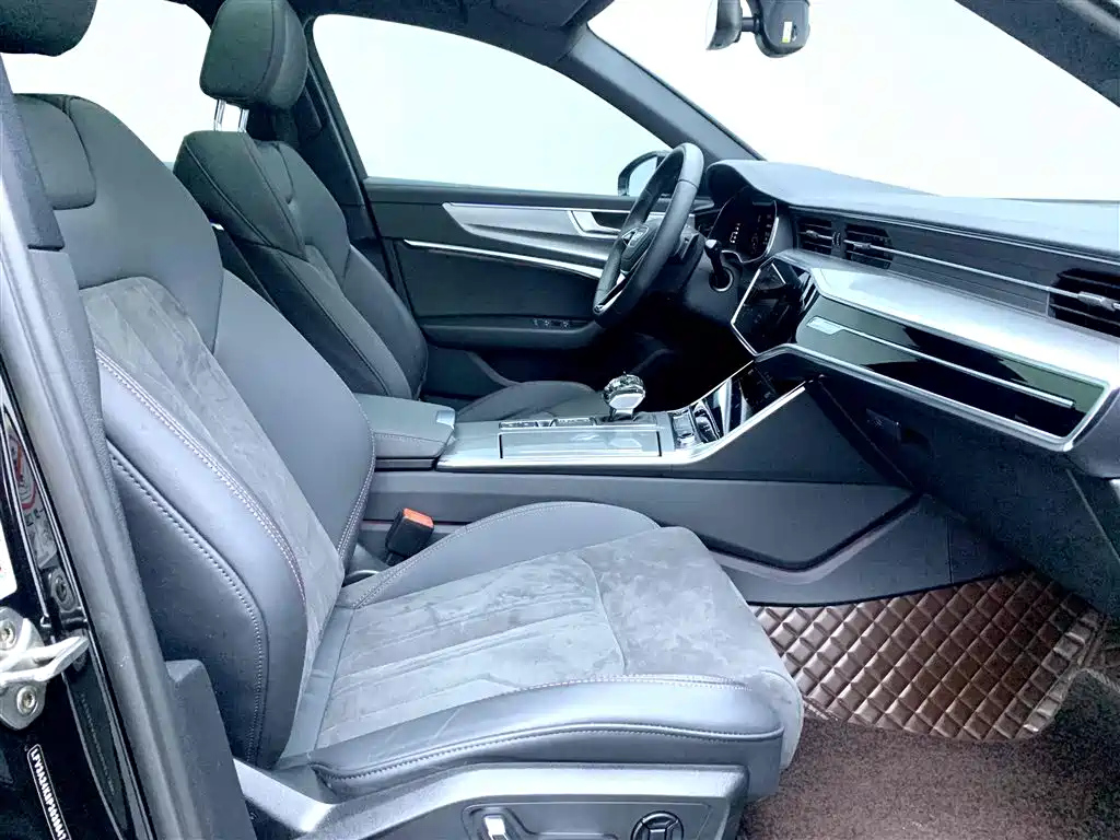 AUDI A6L 2023