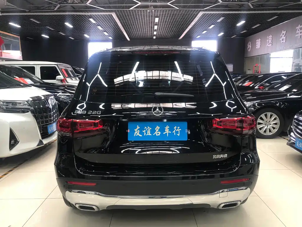 MERCEDES BENZ GLB 2022