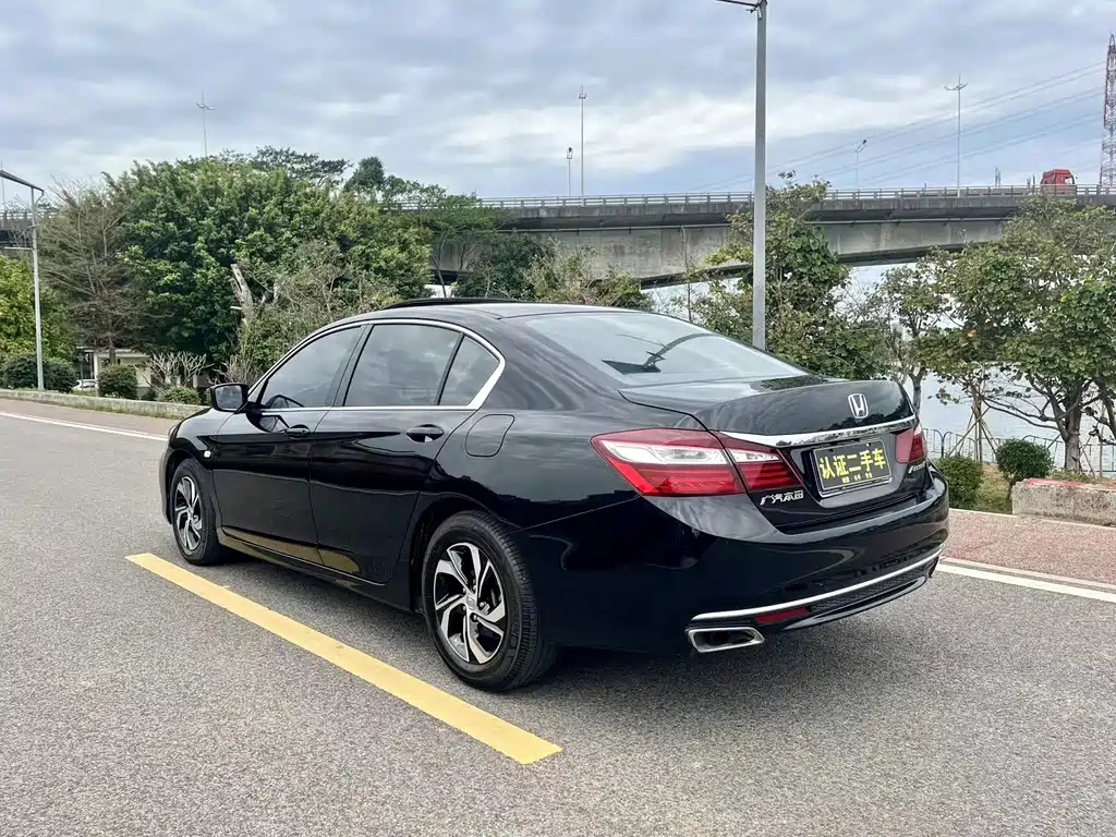 HONDA ACCORD 2018