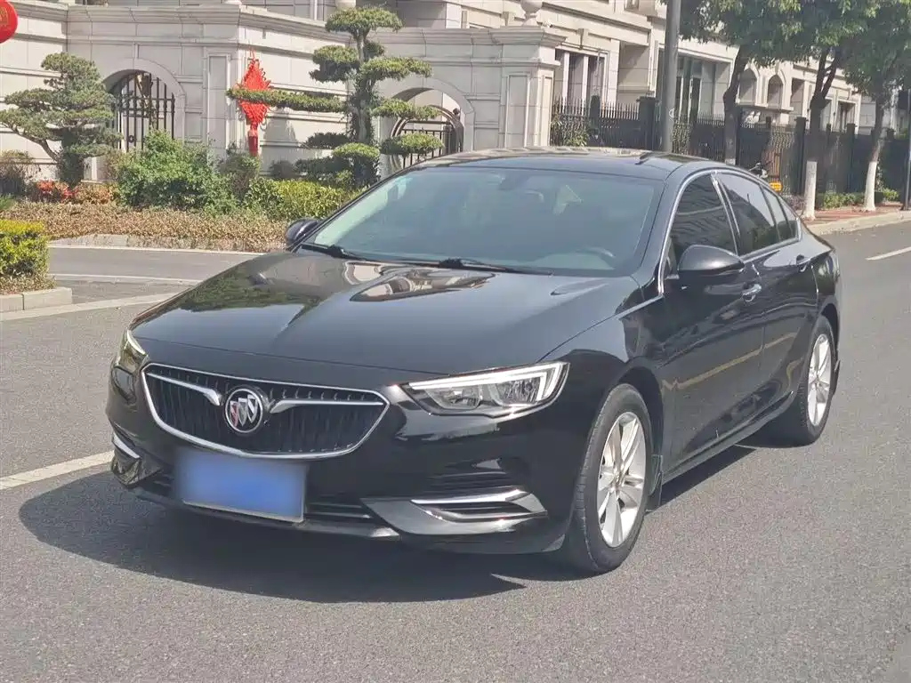 BUICK REGAL 2020