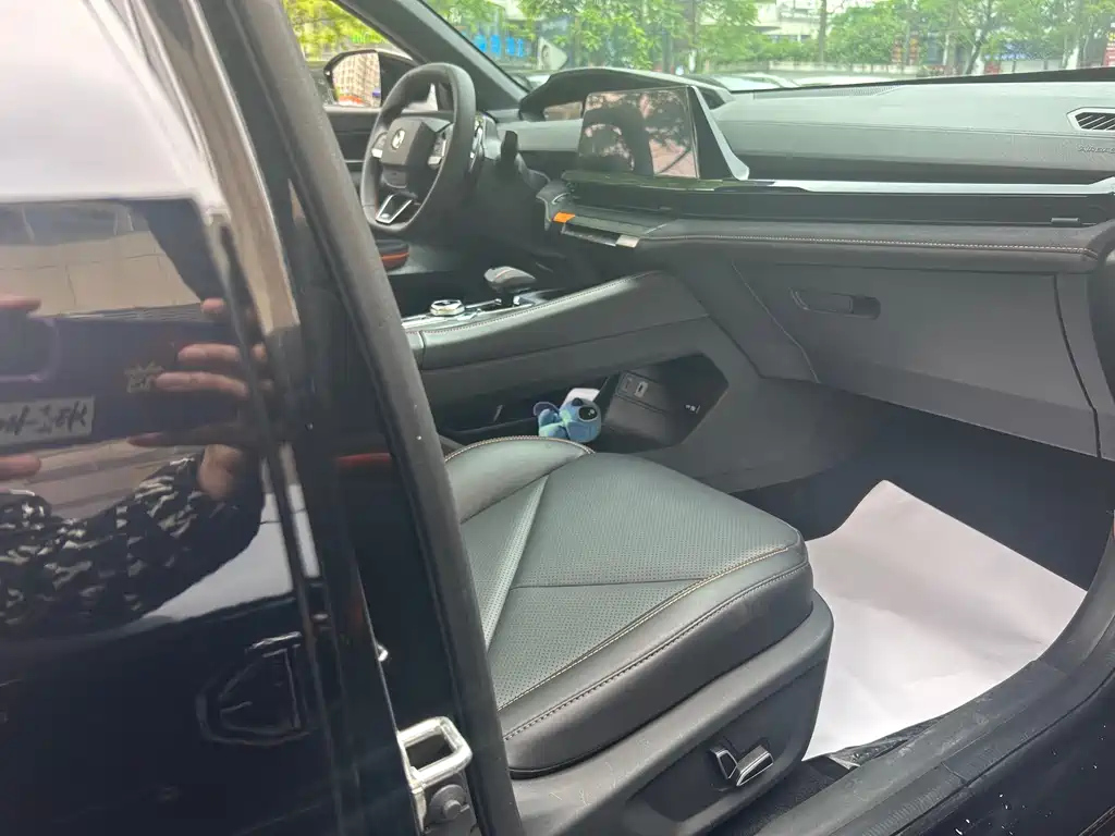 CHANGAN UNI-V 2023