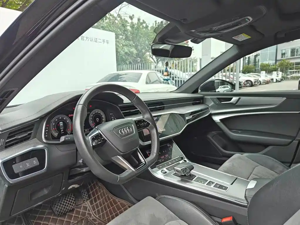 AUDI A6L 2021