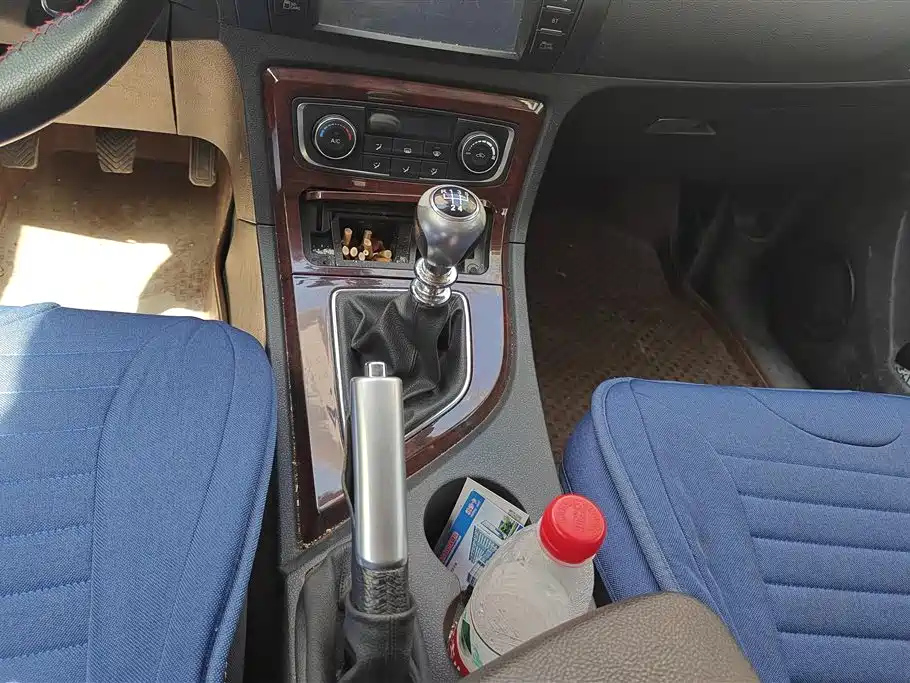 ZOTYE T600 2015