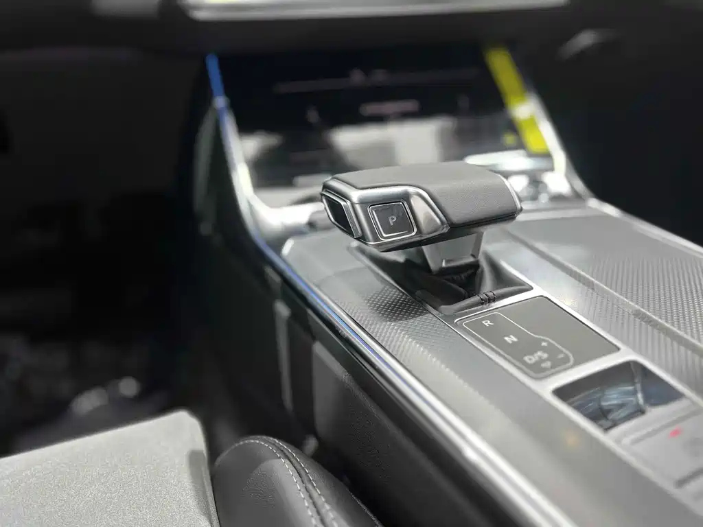 AUDI A6L 2024