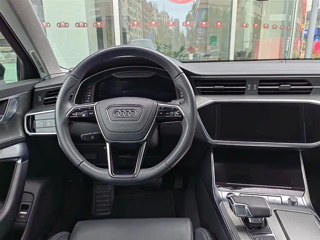AUDI A6L 2023