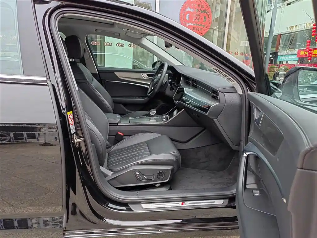 AUDI A6L 2023