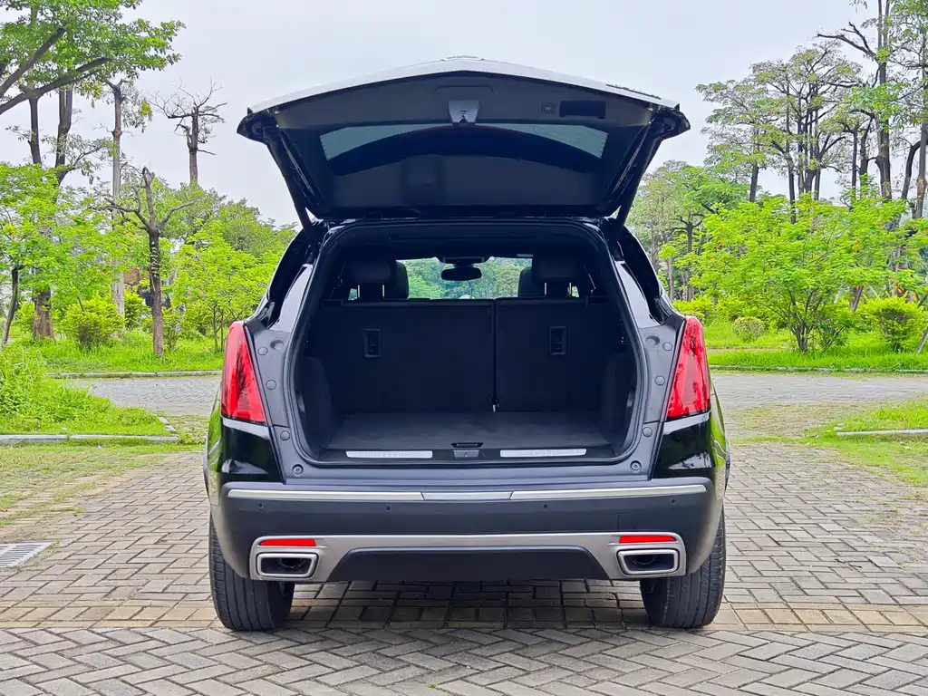 CADILLAC XT5 2023
