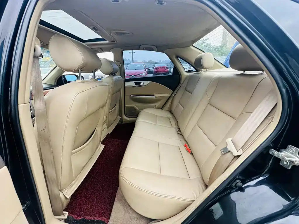 BUICK EXCELLE 2010