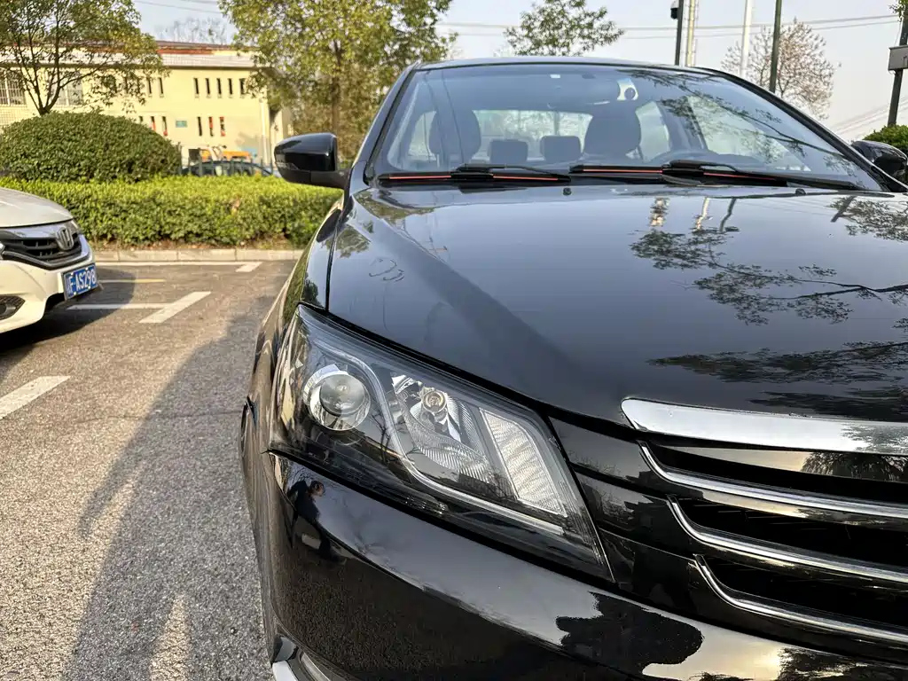 GEELY AUTO EMGRAND 2015