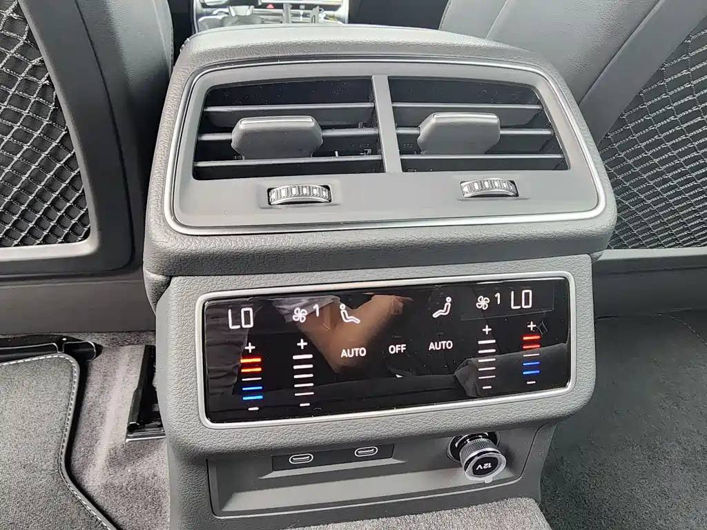 AUDI A6L 2024