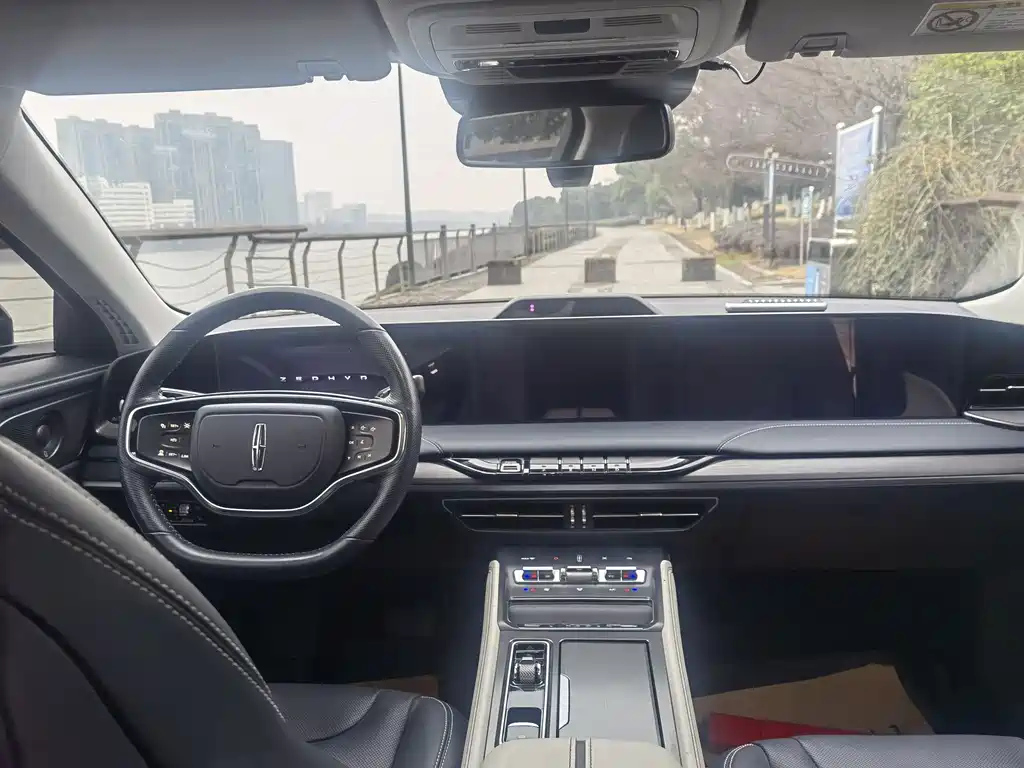 LINCOLN Z 2022