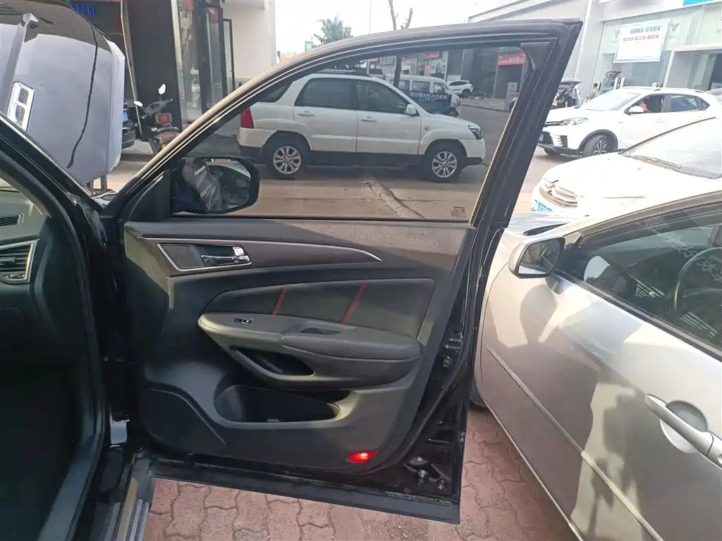 CHANGAN CS75 2014